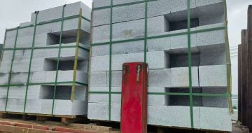 包头 芝麻白花岗岩路沿石，平石，路侧石，马路牙子，路缘石，立缘石，平缘石等