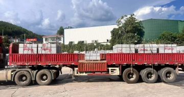 包头 芝麻灰花岗岩地铺石出货日常