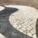 包头 黄金麻冰裂纹地铺石工地铺装案例