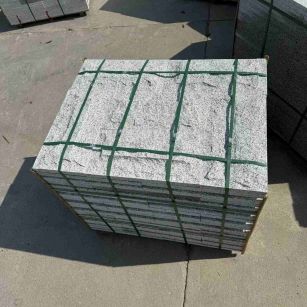 包头 白麻花岗岩石材自然面蘑菇石成品