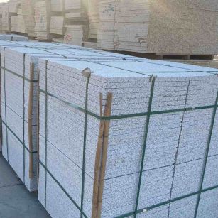 包头 白麻花岗岩荔枝面地铺石