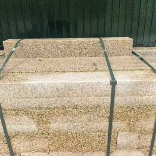 包头 黄金麻花岗岩石材机切面栏杆料半成品