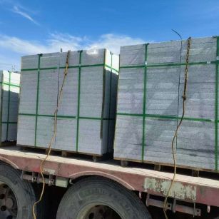 包头 芝麻白花岗岩地铺石装车日常