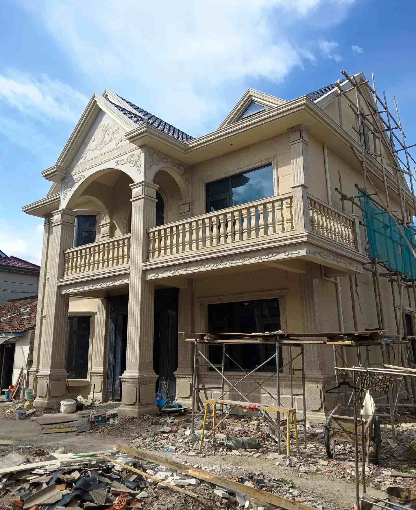 包头 黄金麻花岗岩石材私人别墅雕花门楼柱阳台栏杆