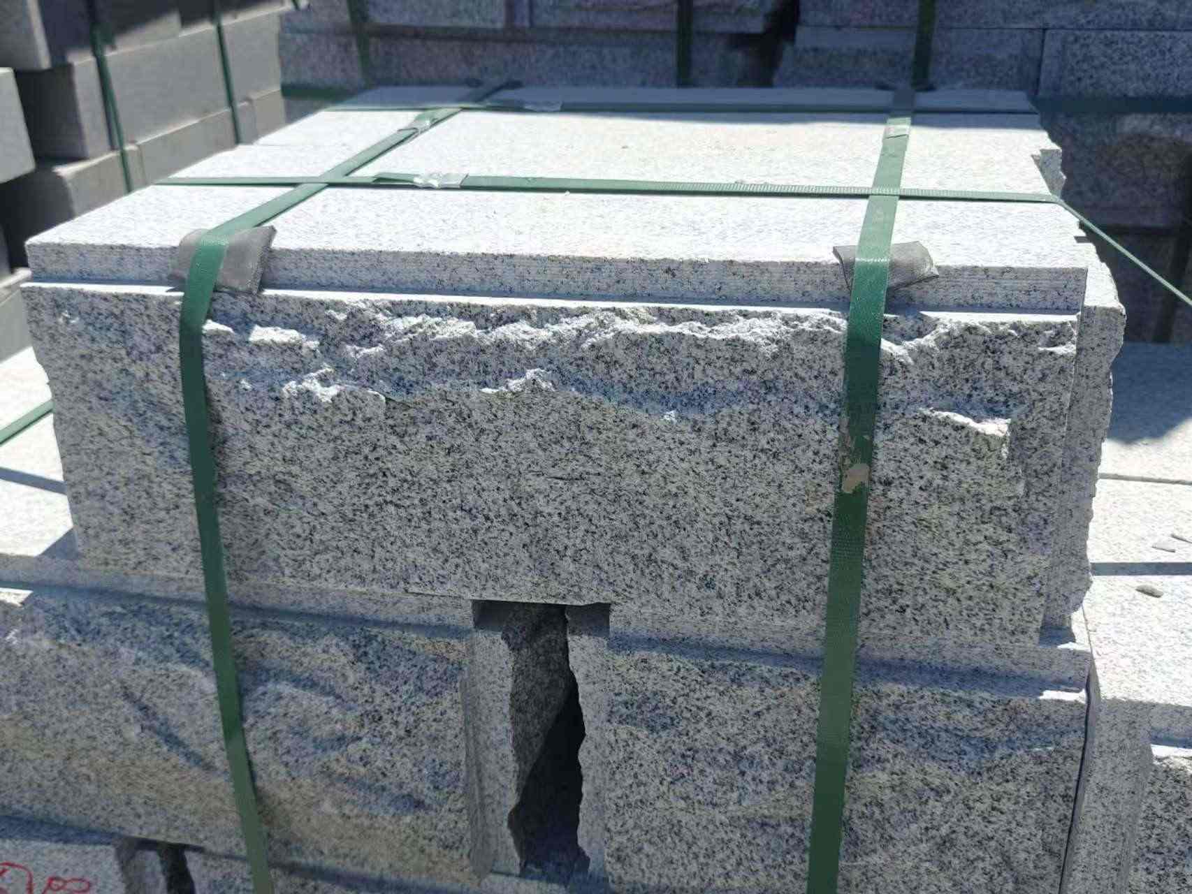 包头 芝麻白花岗岩自然面成品