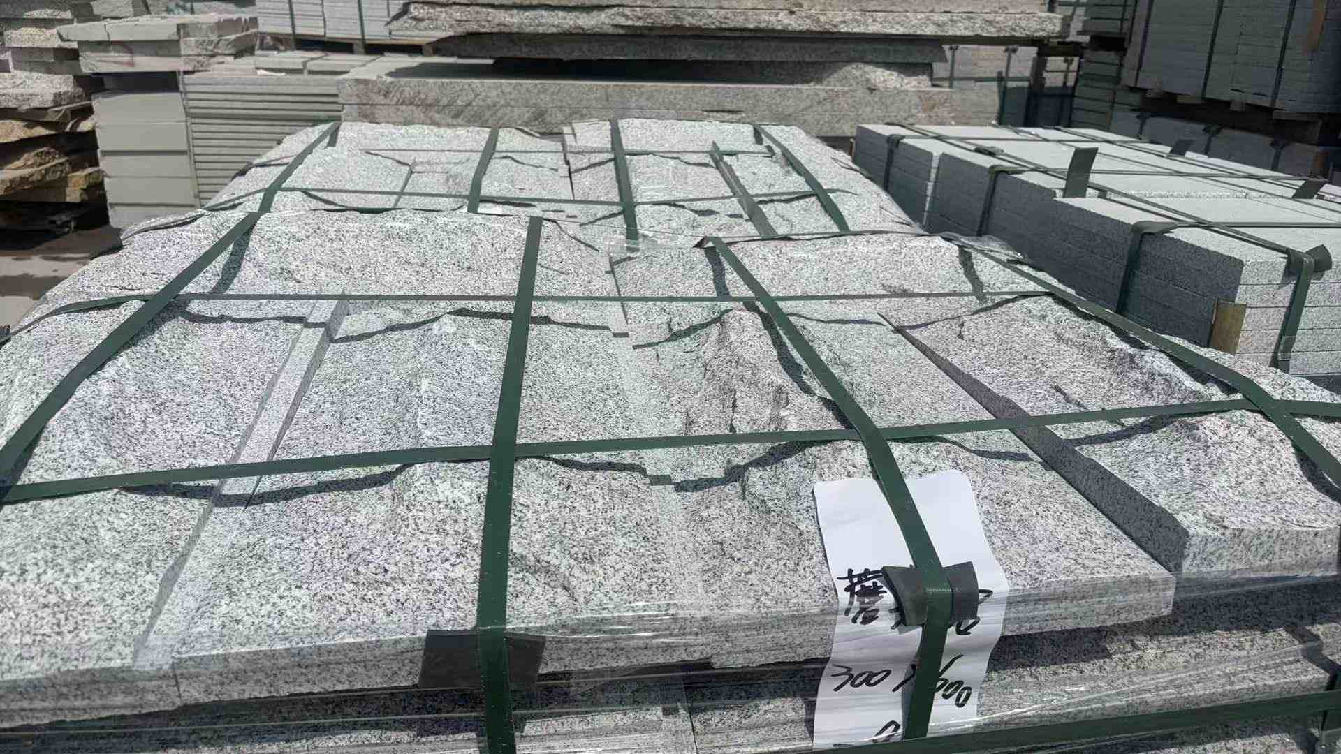 包头 芝麻白蘑菇石成品