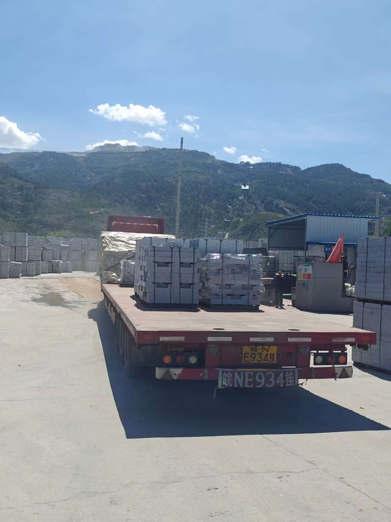 包头 芝麻白仿形路沿石，直形路沿石