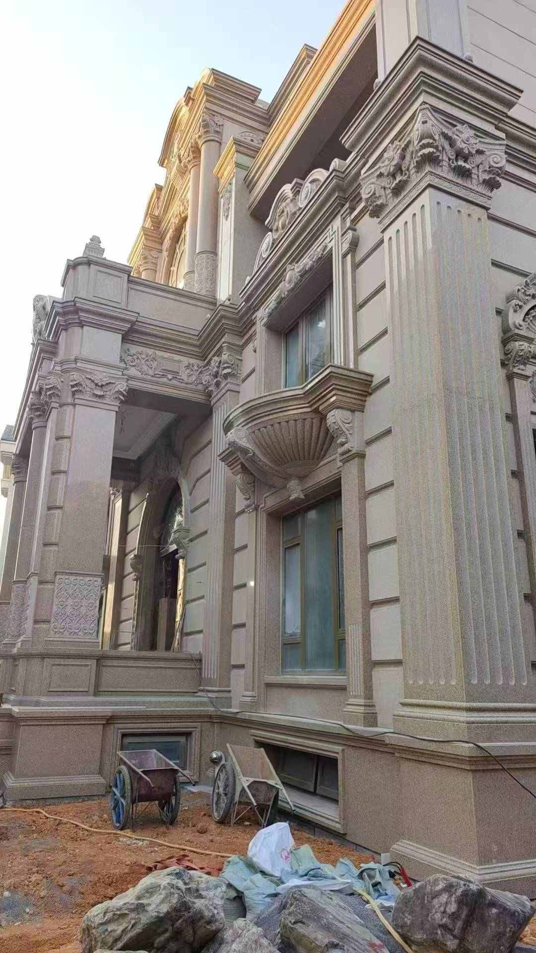 包头 黄金麻花岗岩光面别墅外墙干挂施工完成