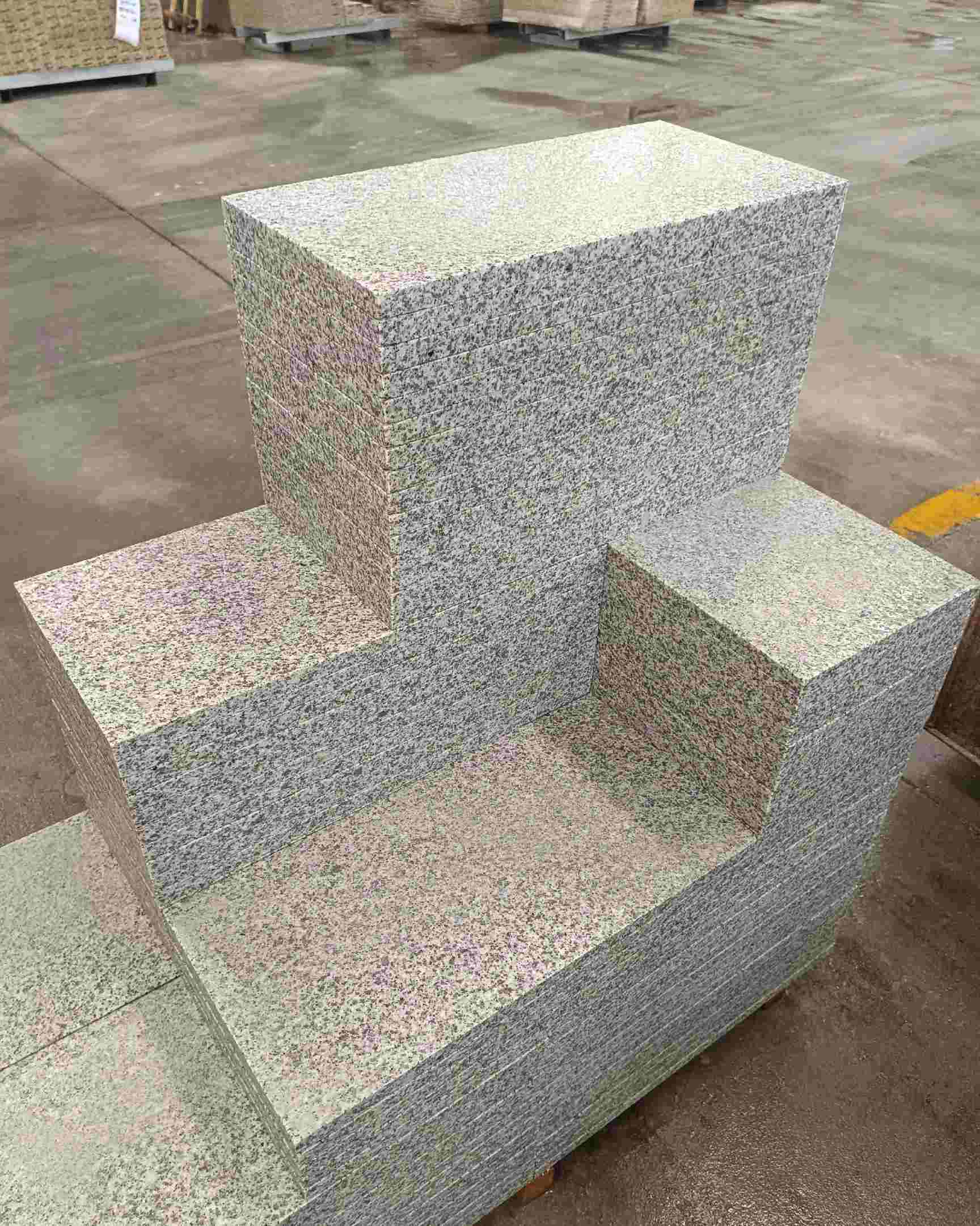 包头 白麻花岗岩荔枝面地铺石