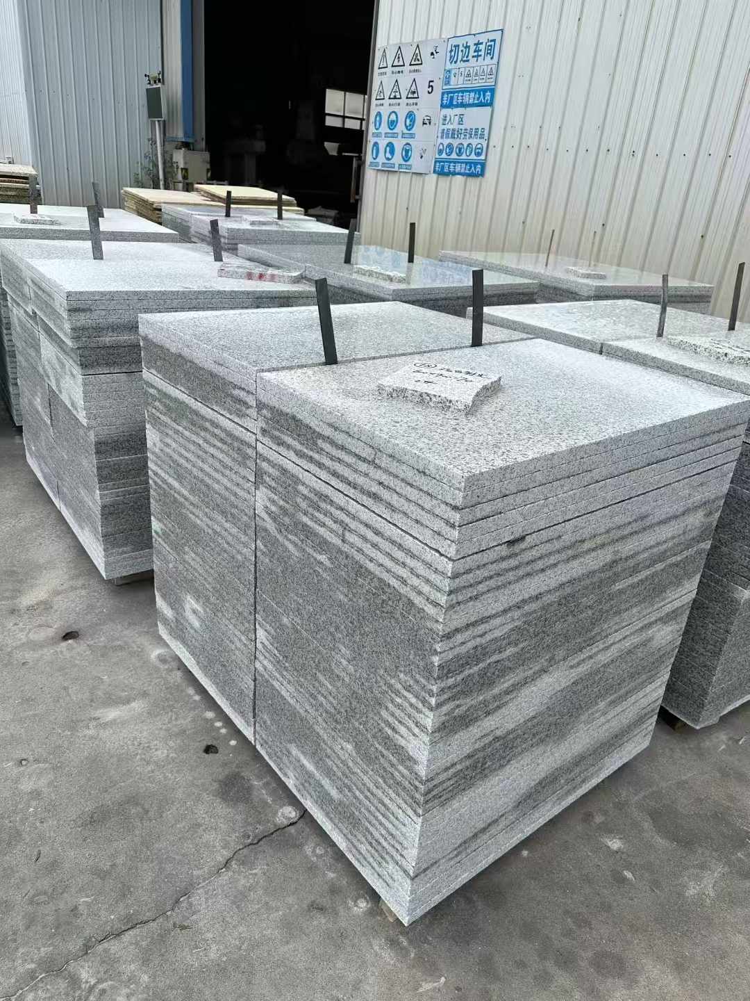 包头 白麻光面干挂成品